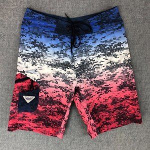 Columbia PFG Fishing Shorts 30 Board Shorts Red White Blue Digital Camo Men's